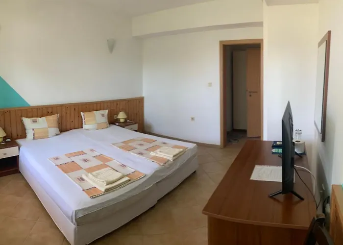 Family Primo 3* Приморсько